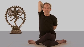 Vidéo yoga Posture de la tête de vache - Gomukhasana