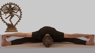 Vidéo yoga - Posture du grand angle - Mahakonasana